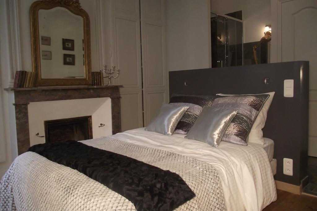 Nature & Chateaux Chinon Room photo